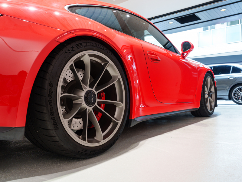 ポルシェ 911(Type911) GT3 ｸﾗﾌﾞｽﾎﾟｰﾂ&ｽﾎﾟｰﾂｸﾛﾉPKG　正規D車 対策済E/G ｽﾎﾟｰﾂﾊﾞｹｯﾄｼｰﾄ 純正ﾅﾋﾞTV ﾊﾞｯｸｶﾒﾗ ｽﾎﾟｰﾂｴｷｿﾞｰｽﾄ 純正20AW