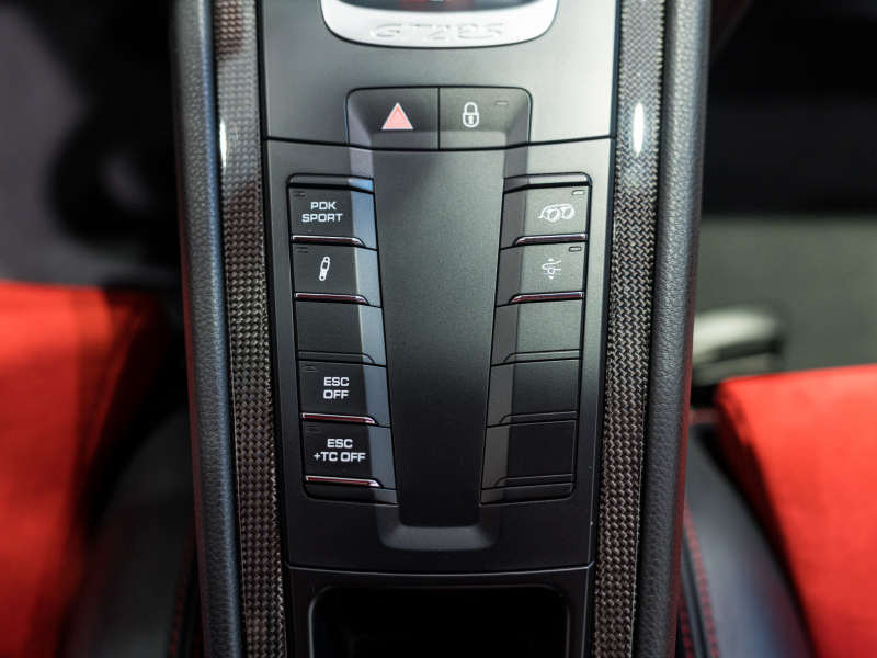 ポルシェ 911(Type991) GT2RS ｸﾗﾌﾞｽﾎﾟｰﾂ&ｽﾎﾟｰﾂｸﾛﾉPKG　正規D車 1ｵｰﾅｰ ﾌﾛﾝﾄﾘﾌﾄ ｽﾎﾟｰﾂﾊﾞｹｯﾄｼｰﾄ 純正ﾅﾋﾞTV ﾒｲﾝﾌﾞﾗｯｸLEDﾍｯﾄﾞﾗｲﾄ ﾘｱｱｸｽﾙ 20/21AW PC記録簿多数