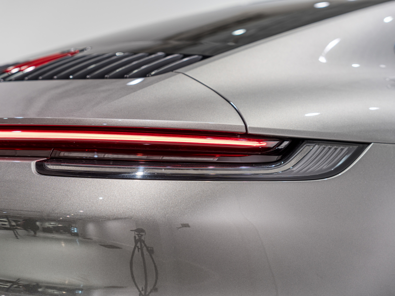 ポルシェ 911(Type992) カレラS 正規D車 エントリードライブ 14wayベージュ革シート 純正PCM BOSEサウンド ACC スポーツエキゾースト 20&21インチAW 2年保証
