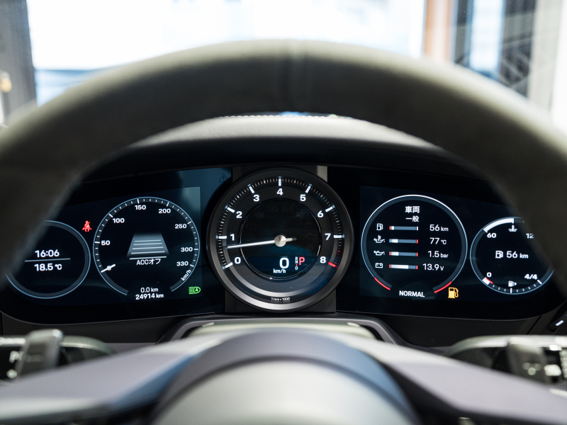 ポルシェ 911(Type992) カレラS 正規D車 エントリードライブ 14wayベージュ革シート 純正PCM BOSEサウンド ACC スポーツエキゾースト 20&21インチAW 2年保証