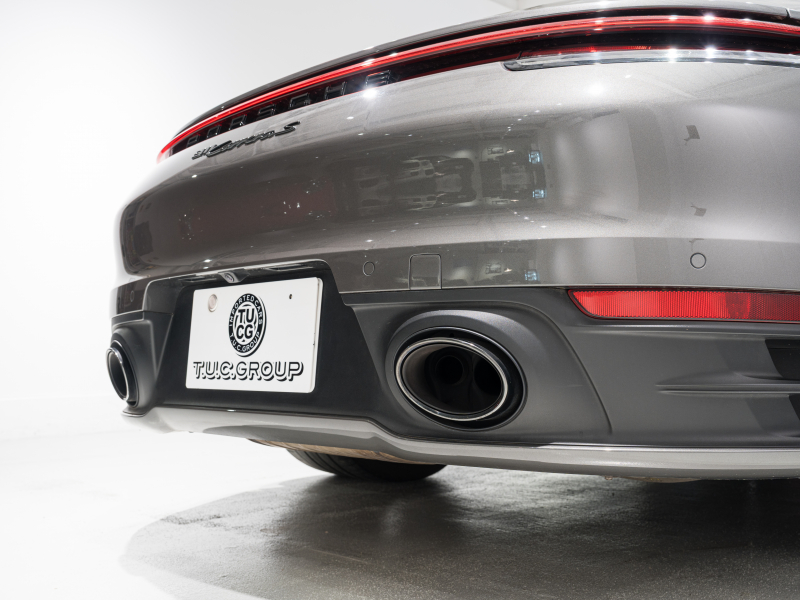 ポルシェ 911(Type992) カレラS 正規D車 エントリードライブ 14wayベージュ革シート 純正PCM BOSEサウンド ACC スポーツエキゾースト 20&21インチAW 2年保証