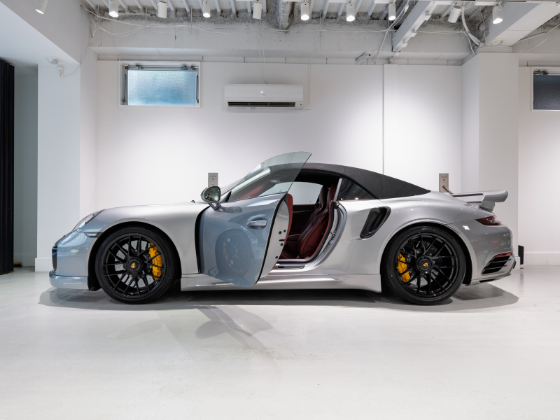 ポルシェ 911(Type991.2) ﾀｰﾎﾞS ｶﾌﾞﾘｵﾚ ｽﾎﾟｰﾂｸﾛﾉPKG　正規D車 左ﾊﾝﾄﾞﾙ ｴﾝﾄﾘｰD ﾚｻﾞｰｲﾝﾃﾘｱ ﾋｰﾀｰ&ﾍﾞﾝﾁﾚｰｼｮﾝ PCMﾅﾋﾞ TVﾁｭｰﾅｰ Burmesterﾊｲｴﾝﾄﾞ ﾌﾛﾝﾄﾘﾌﾄｼｽﾃﾑ  TECHARTｴｱﾛｷｯﾄ OP20ｲﾝﾁAW