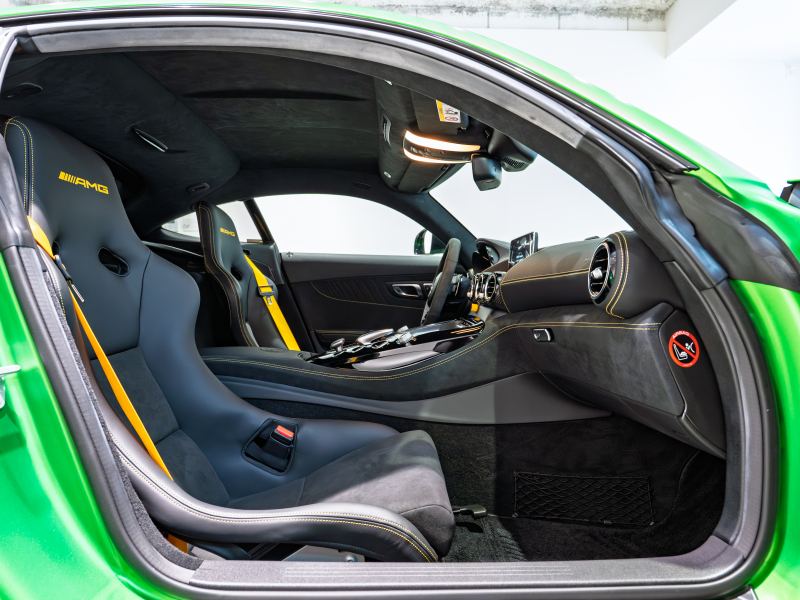 AMG GT GT R　正規D車 ﾌﾙﾚｻﾞｰPKG ｷｰﾚｽｺﾞｰ AMGｽﾎﾟｰﾂﾊﾞｹｯﾄｼｰﾄ 純正ﾅﾋﾞ Bｶﾒﾗ Burmester AMGﾊﾟﾌｫｰﾏﾝｽｴｸﾞｿﾞｰｽﾄ OP19/20AW AMGﾘｱｱｸｽﾙｽﾃｱﾘﾝｸﾞ　2年保証付
