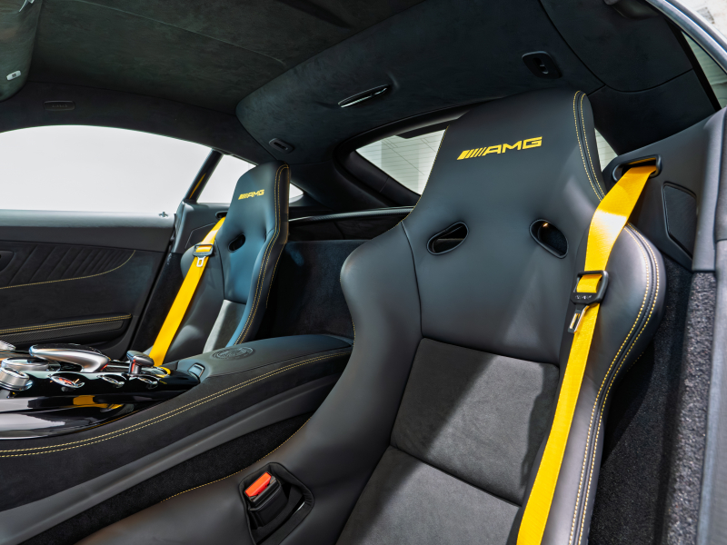 AMG GT GT R　正規D車 ﾌﾙﾚｻﾞｰPKG ｷｰﾚｽｺﾞｰ AMGｽﾎﾟｰﾂﾊﾞｹｯﾄｼｰﾄ 純正ﾅﾋﾞ Bｶﾒﾗ Burmester AMGﾊﾟﾌｫｰﾏﾝｽｴｸﾞｿﾞｰｽﾄ OP19/20AW AMGﾘｱｱｸｽﾙｽﾃｱﾘﾝｸﾞ　2年保証付