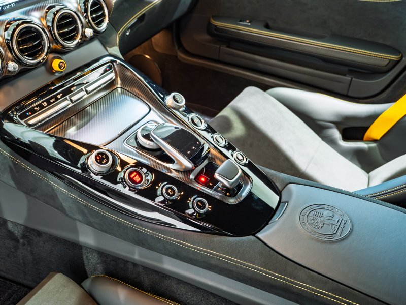 AMG GT GT R　正規D車 ﾌﾙﾚｻﾞｰPKG ｷｰﾚｽｺﾞｰ AMGｽﾎﾟｰﾂﾊﾞｹｯﾄｼｰﾄ 純正ﾅﾋﾞ Bｶﾒﾗ Burmester AMGﾊﾟﾌｫｰﾏﾝｽｴｸﾞｿﾞｰｽﾄ OP19/20AW AMGﾘｱｱｸｽﾙｽﾃｱﾘﾝｸﾞ　2年保証付