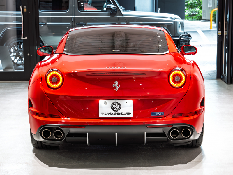 フェラーリ カリフォルニアT F1 DCT　正規D車 左H ｸﾚﾏﾚｻﾞｰ&ﾌﾞﾗｯｸﾀﾞｯｼｭﾎﾞｰﾄﾞ ﾌﾙ電動ｼｰﾄ 純正ﾅﾋﾞ ｶｰﾎﾞﾝLEDｽﾃｱ ｽﾎﾟｰﾂｴｷｿﾞｰｽﾄ Bｶﾒﾗ 電格ﾐﾗｰ OP鍛造20AW EBM