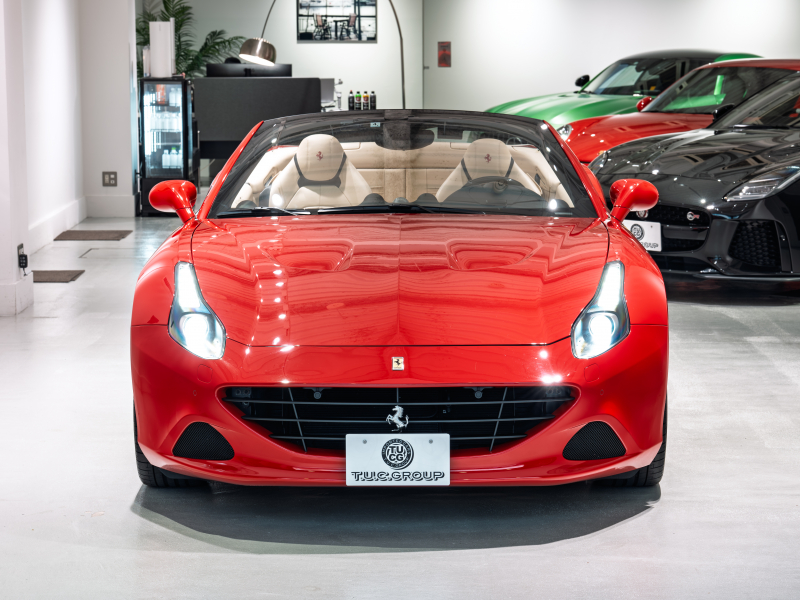 フェラーリ カリフォルニアT F1 DCT　正規D車 左H ｸﾚﾏﾚｻﾞｰ&ﾌﾞﾗｯｸﾀﾞｯｼｭﾎﾞｰﾄﾞ ﾌﾙ電動ｼｰﾄ 純正ﾅﾋﾞ ｶｰﾎﾞﾝLEDｽﾃｱ ｽﾎﾟｰﾂｴｷｿﾞｰｽﾄ Bｶﾒﾗ 電格ﾐﾗｰ OP鍛造20AW EBM