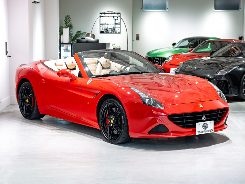 フェラーリ カリフォルニアT F1 DCT　正規D車 左H ｸﾚﾏﾚｻﾞｰ&ﾌﾞﾗｯｸﾀﾞｯｼｭﾎﾞｰﾄﾞ ﾌﾙ電動ｼｰﾄ 純正ﾅﾋﾞ ｶｰﾎﾞﾝLEDｽﾃｱ ｽﾎﾟｰﾂｴｷｿﾞｰｽﾄ Bｶﾒﾗ 電格ﾐﾗｰ OP鍛造20AW EBM