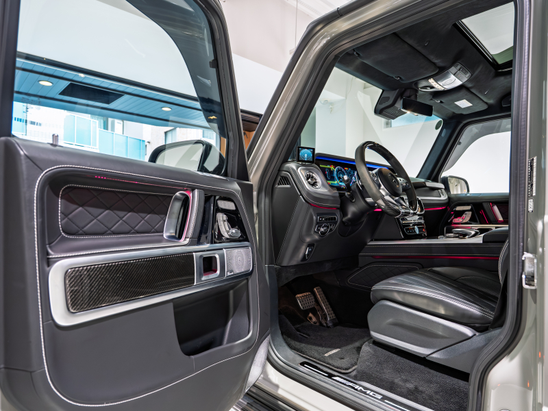 AMG Gクラス G63 20th Anniversary Edition 正規D車 左H 50台限定  クラシックグレー 黒革 サンルーフ 純正ナビTV Burmester AMGパフォーマンスEX AMG22インチAW  BRABUSリップ 2年保証
