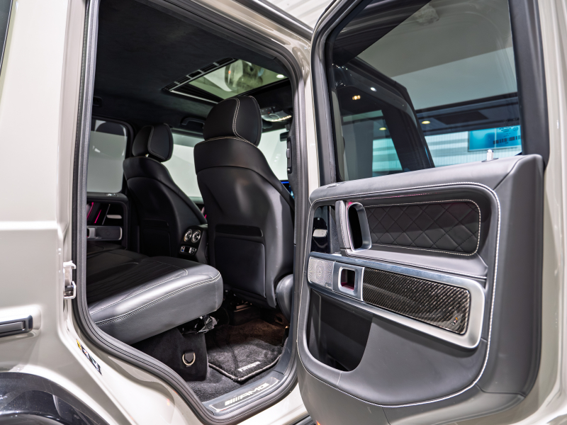 AMG Gクラス G63 20th Anniversary Edition 正規D車 左H 50台限定  クラシックグレー 黒革 サンルーフ 純正ナビTV Burmester AMGパフォーマンスEX AMG22インチAW  BRABUSリップ 2年保証