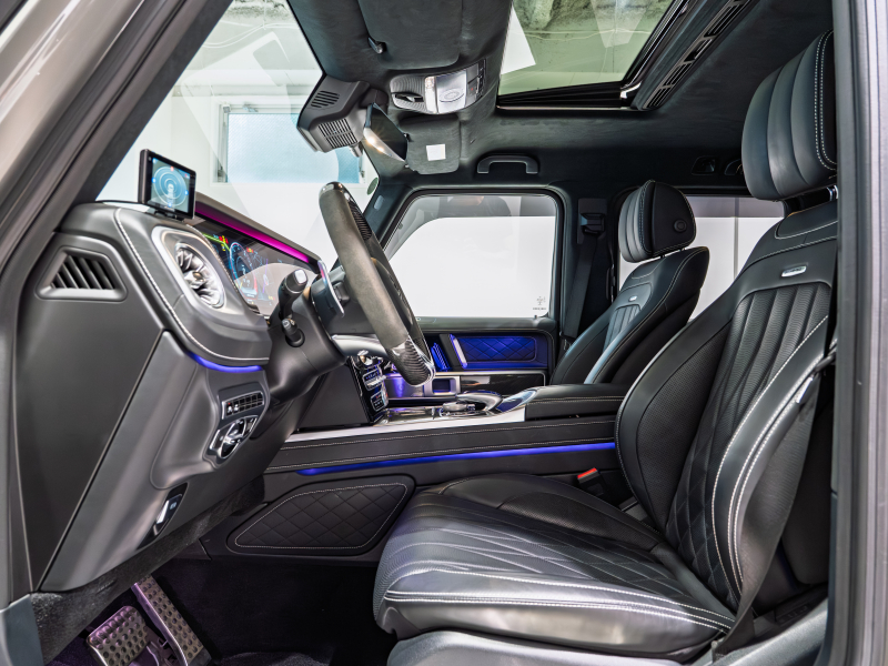 AMG Gクラス G63 20th Anniversary Edition 正規D車 左H 50台限定  クラシックグレー 黒革 サンルーフ 純正ナビTV Burmester AMGパフォーマンスEX AMG22インチAW  BRABUSリップ 2年保証