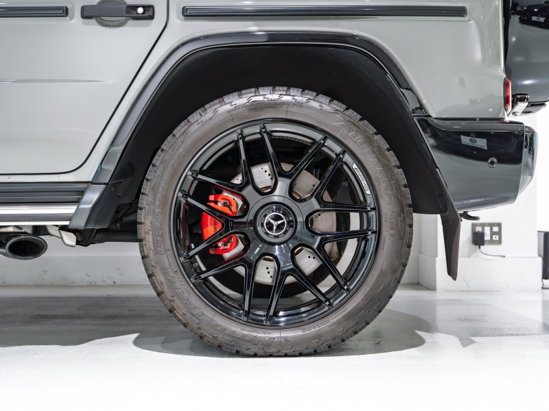 AMG Gクラス G63 20th Anniversary Edition 正規D車 左H 50台限定  クラシックグレー 黒革 サンルーフ 純正ナビTV Burmester AMGパフォーマンスEX AMG22インチAW  BRABUSリップ 2年保証