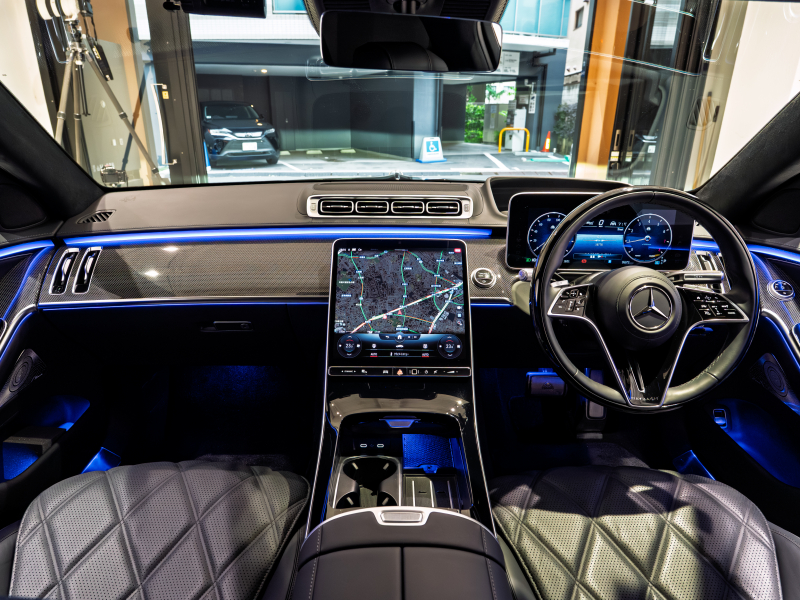 メルセデスマイバッハ Sクラス S580 4MATIC ファーストクラス&ドライバーズPKG 正規D車 1オーナー 4人乗り 黒革 パノラマSR リアアクスル MBUX AR Burmester ARヘッドアップ 専用20インチAW