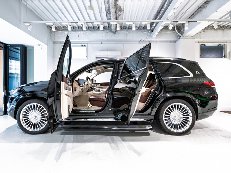 メルセデスマイバッハ GLS GLS600 4MATIC ﾌｧｰｽﾄｸﾗｽPKG　正規D車 1ｵｰﾅｰ 4人乗り ﾏﾎｶﾞﾆｰﾌﾞﾗｳﾝ&ﾏｷｱｰﾄﾍﾞｰｼﾞｭｲﾝﾃﾘｱ ﾊﾟﾉﾗﾏSR 純正MBUX 360ｶﾒﾗ Burmesterﾊｲｴﾝﾄﾞ ﾘｱｴﾝﾀｰﾃｲﾝﾒﾝﾄ　新車保証継承可