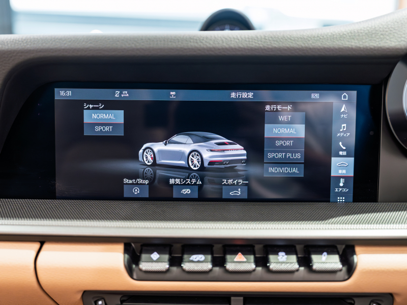 ポルシェ 911(Type992) ｶﾚﾗS ｶﾌﾞﾘｵﾚ　正規D車 ｴﾝﾄﾘｰD ﾍﾞｰｼﾞｭﾚｻﾞｰ 14wayｱﾀﾞﾌﾟﾃｨﾌﾞｼｰﾄ ﾍﾞﾝﾁﾚｰｼｮﾝ 純正PCM ACC ﾚｰﾝﾁｪﾝｼﾞA ｽﾎﾟｰﾂｴｷｿﾞｰｽﾄ 20&21ｲﾝﾁAW