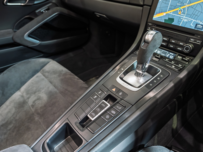 ポルシェ 911(Type991.2) ｶﾚﾗGTS ｶﾌﾞﾘｵﾚ ｽﾎﾟｰﾂｸﾛﾉPKG　正規D車 MY18 4wayｽﾎﾟｰﾂｼｰﾄ ｼｰﾄﾋｰﾀｰ PCMﾅﾋﾞ CarPlay Bｶﾒﾗ ｽﾎﾟｰﾂｴｸﾞｿﾞｰｽﾄ ﾊﾟﾜｽﾃﾌﾟﾗｽ 20AW