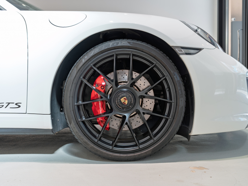 ポルシェ 911(Type991.2) ｶﾚﾗGTS ｶﾌﾞﾘｵﾚ ｽﾎﾟｰﾂｸﾛﾉPKG　正規D車 MY18 4wayｽﾎﾟｰﾂｼｰﾄ ｼｰﾄﾋｰﾀｰ PCMﾅﾋﾞ CarPlay Bｶﾒﾗ ｽﾎﾟｰﾂｴｸﾞｿﾞｰｽﾄ ﾊﾟﾜｽﾃﾌﾟﾗｽ 20AW