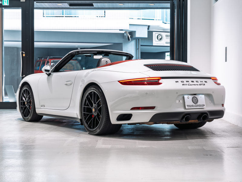 ポルシェ 911(Type991.2) ｶﾚﾗGTS ｶﾌﾞﾘｵﾚ ｽﾎﾟｰﾂｸﾛﾉPKG　正規D車 MY18 4wayｽﾎﾟｰﾂｼｰﾄ ｼｰﾄﾋｰﾀｰ PCMﾅﾋﾞ CarPlay Bｶﾒﾗ ｽﾎﾟｰﾂｴｸﾞｿﾞｰｽﾄ ﾊﾟﾜｽﾃﾌﾟﾗｽ 20AW