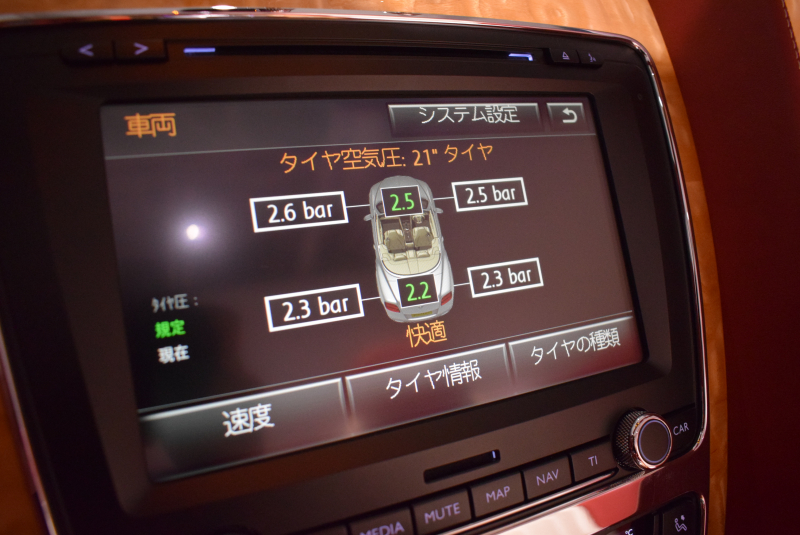 ベントレー コンチネンタルGTコンバーチブル W12 6.0　正規D車 ｷｰﾚｽｺﾞｰ Hotspur×Linenｲﾝﾃﾘｱ Claretｿﾌﾄﾄｯﾌﾟ 純正ﾅﾋﾞTV ﾍﾞﾝﾁﾚｰﾃｯﾄﾞFｼｰﾄ ｺﾝﾄﾗｽﾄｽﾃｯﾁ HF22ｲﾝﾁAW MANSORYﾄﾗﾝｸｽﾎﾟｲﾗｰ iiDﾛﾜﾘﾝｸﾞｷｯﾄ