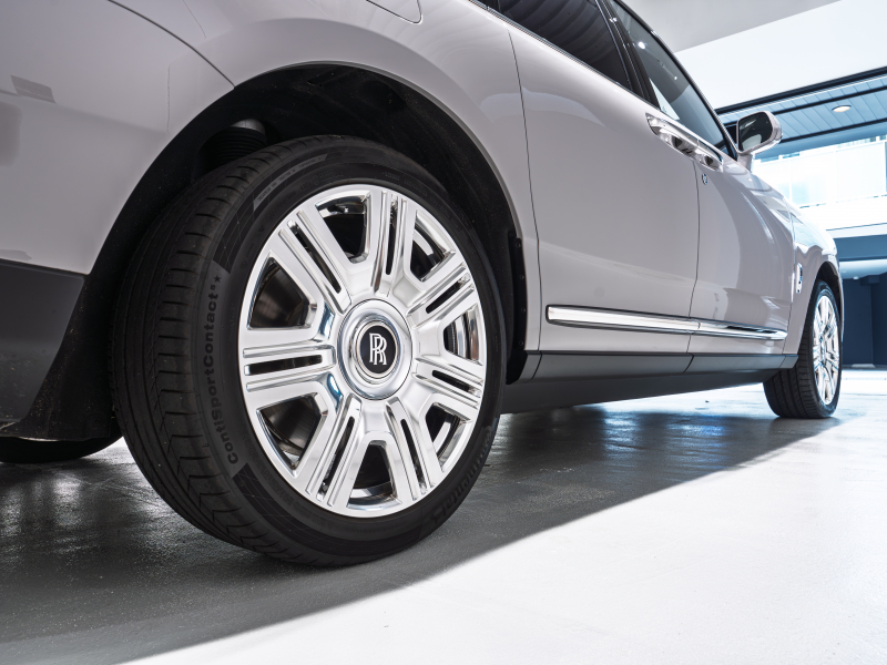 ロールスロイス カリナン Cullinan LHD　正規D車 1ｵｰﾅｰ Tempest Grey ﾀﾝﾚｻﾞｰ ﾌﾙ電動ｼｰﾄ ｼｰﾄﾋｰﾀｰ&ﾍﾞﾝﾁﾚｰﾀｰ 純正ﾅﾋﾞTV CarPlay ｼﾝｸﾞﾙｺｰﾁﾗｲﾝMandarin ｵｰﾌﾟﾝﾎﾟｱﾌﾞﾗｯｸｳｯﾄﾞ ﾌﾙﾎﾟﾘｯｼｭ22AW