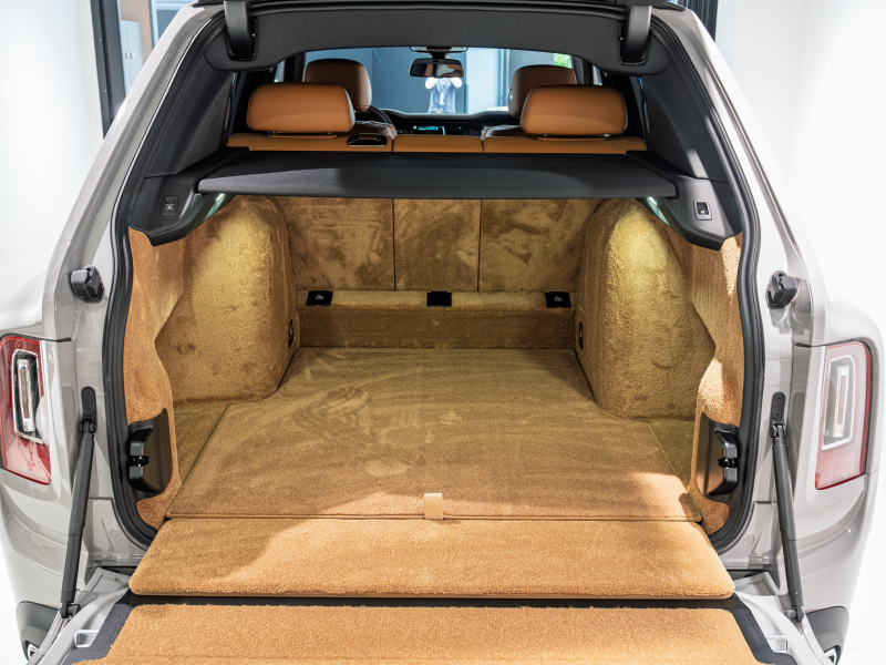 ロールスロイス カリナン Cullinan LHD　正規D車 1ｵｰﾅｰ Tempest Grey ﾀﾝﾚｻﾞｰ ﾌﾙ電動ｼｰﾄ ｼｰﾄﾋｰﾀｰ&ﾍﾞﾝﾁﾚｰﾀｰ 純正ﾅﾋﾞTV CarPlay ｼﾝｸﾞﾙｺｰﾁﾗｲﾝMandarin ｵｰﾌﾟﾝﾎﾟｱﾌﾞﾗｯｸｳｯﾄﾞ ﾌﾙﾎﾟﾘｯｼｭ22AW