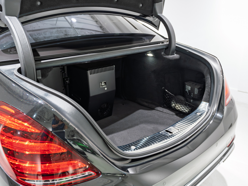 メルセデスマイバッハ Sクラス S650 ファーストクラスPKG 正規D車 後期モデル 4人乗り 黒革 パノラマSR 純正ナビTV CarPlay Burmester リアエンターテインメント 専用20AW