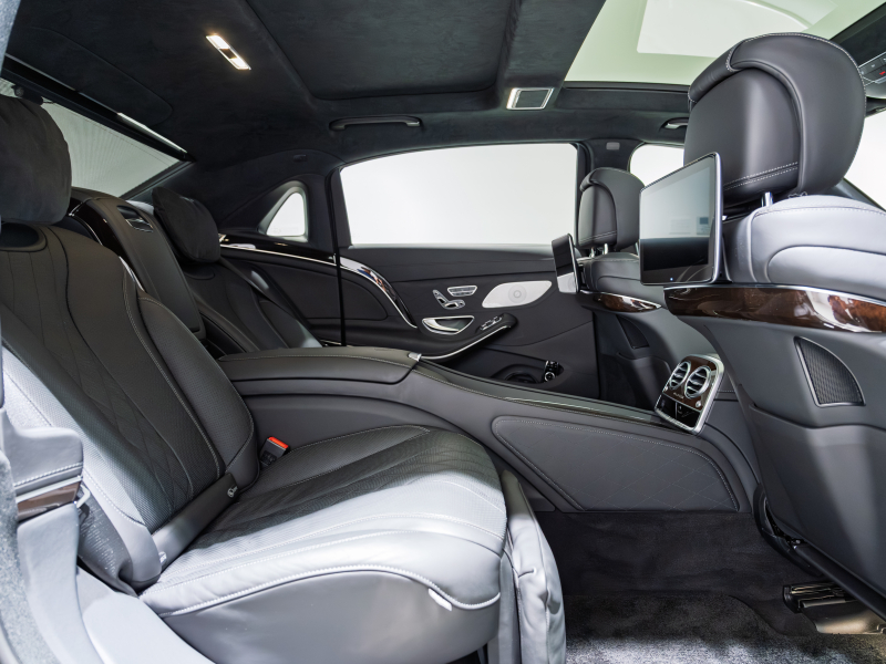 メルセデスマイバッハ Sクラス S650 ファーストクラスPKG 正規D車 後期モデル 4人乗り 黒革 パノラマSR 純正ナビTV CarPlay Burmester リアエンターテインメント 専用20AW