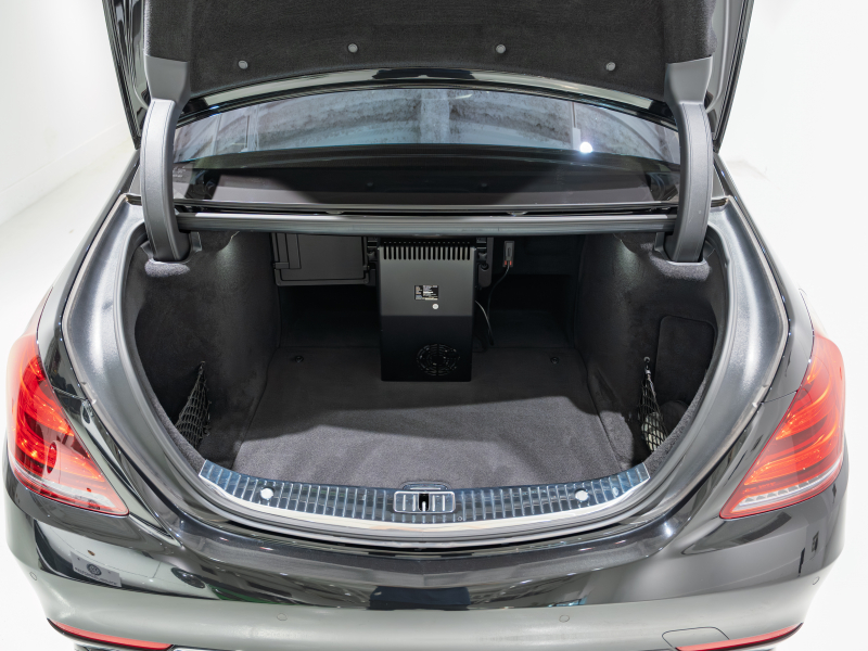 メルセデスマイバッハ Sクラス S650 ファーストクラスPKG 正規D車 後期モデル 4人乗り 黒革 パノラマSR 純正ナビTV CarPlay Burmester リアエンターテインメント 専用20AW