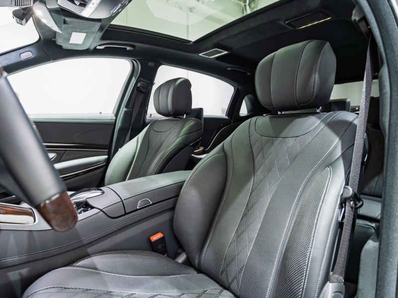 メルセデスマイバッハ Sクラス S650 ファーストクラスPKG 正規D車 後期モデル 4人乗り 黒革 パノラマSR 純正ナビTV CarPlay Burmester リアエンターテインメント 専用20AW