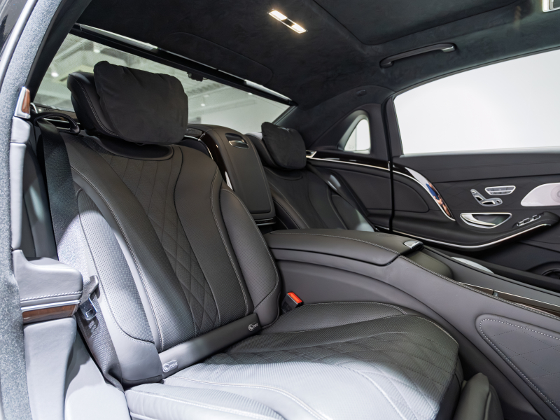 メルセデスマイバッハ Sクラス S650 ファーストクラスPKG 正規D車 後期モデル 4人乗り 黒革 パノラマSR 純正ナビTV CarPlay Burmester リアエンターテインメント 専用20AW