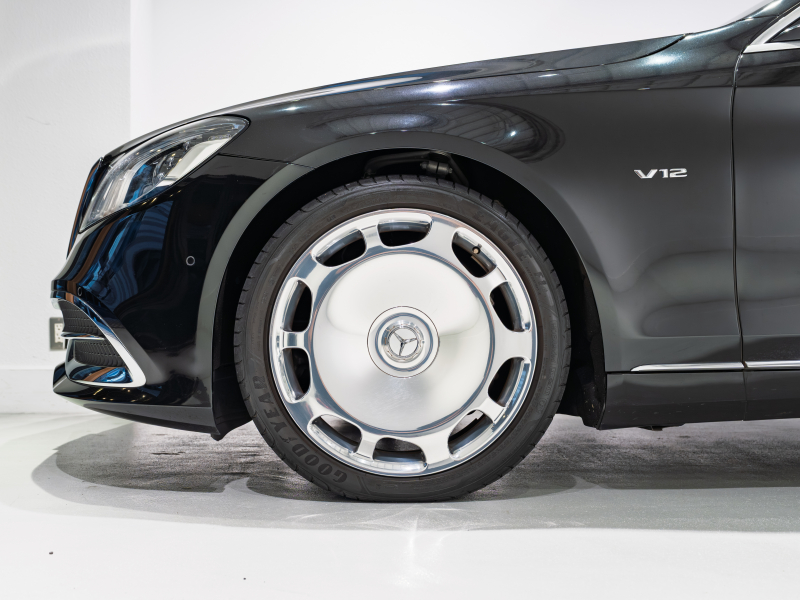 メルセデスマイバッハ Sクラス S650 ファーストクラスPKG 正規D車 後期モデル 4人乗り 黒革 パノラマSR 純正ナビTV CarPlay Burmester リアエンターテインメント 専用20AW