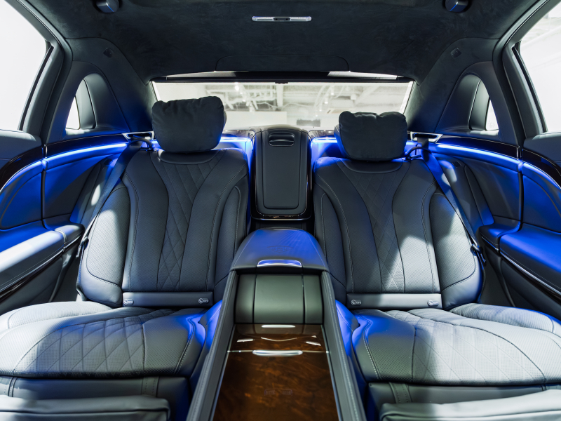 メルセデスマイバッハ Sクラス S650 ファーストクラスPKG 正規D車 後期モデル 4人乗り 黒革 パノラマSR 純正ナビTV CarPlay Burmester リアエンターテインメント 専用20AW