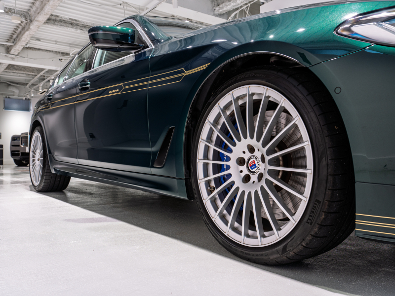 アルピナ D5 D5 S ﾘﾑｼﾞﾝ　正規D車 1ｵｰﾅｰ 後期ﾓﾃﾞﾙ ｺﾝﾌｫA ﾄﾞﾗｲﾋﾞﾝｸﾞｱｼｽﾄﾌﾟﾛ  茶革 ｻﾝﾙｰﾌ 純正ﾅﾋﾞTV harman/kardon ｸﾗｼｯｸ20AW