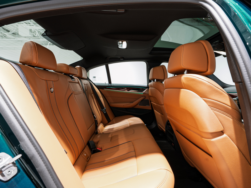 アルピナ D5 D5 S ﾘﾑｼﾞﾝ　正規D車 1ｵｰﾅｰ 後期ﾓﾃﾞﾙ ｺﾝﾌｫA ﾄﾞﾗｲﾋﾞﾝｸﾞｱｼｽﾄﾌﾟﾛ  茶革 ｻﾝﾙｰﾌ 純正ﾅﾋﾞTV harman/kardon ｸﾗｼｯｸ20AW