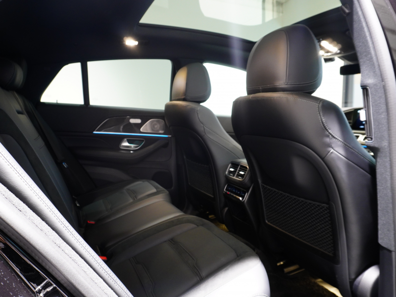 AMG GLE 53 4MATIC+ Coupe　正規D車 ﾚｰﾀﾞｰｾｰﾌﾃｨ 黒革ｼｰﾄ ﾋｰﾀｰ&ﾍﾞﾝﾁﾚｰﾀｰ ﾊﾟﾉﾗﾏｻﾝﾙｰﾌ MBUXﾅﾋﾞ 360ｶﾒﾗ Burmester ﾍｯﾄﾞｱｯﾌﾟﾃﾞｨｽﾌﾟﾚｲ ACTIVE RIDE CONTROL AMG21ｲﾝﾁAW