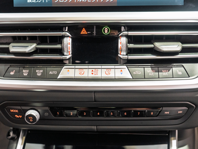 アルピナ D3 S Touring Allrad　正規D車 右H ﾗｸﾞｼﾞｭｱﾘｰPKG ｾｰﾌﾃｨPKG ｳﾞｧｰﾈｽｶﾓｶﾚｻﾞｰ 純正ﾅﾋﾞ 360ｶﾒﾗ CarPlay harman/kardon BMWﾚｰｻﾞｰﾗｲﾄ ﾍｯﾄﾞｱｯﾌﾟD ｸﾗｼｯｸ20AW OPｶﾗｰ