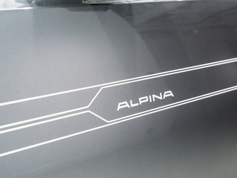 アルピナ D3 S Touring Allrad　正規D車 右H ﾗｸﾞｼﾞｭｱﾘｰPKG ｾｰﾌﾃｨPKG ｳﾞｧｰﾈｽｶﾓｶﾚｻﾞｰ 純正ﾅﾋﾞ 360ｶﾒﾗ CarPlay harman/kardon BMWﾚｰｻﾞｰﾗｲﾄ ﾍｯﾄﾞｱｯﾌﾟD ｸﾗｼｯｸ20AW OPｶﾗｰ