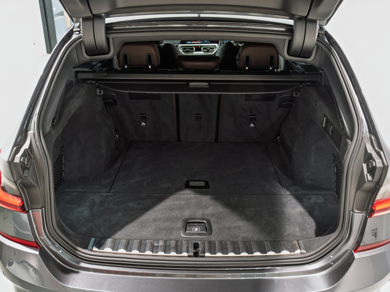 アルピナ D3 S Touring Allrad　正規D車 右H ﾗｸﾞｼﾞｭｱﾘｰPKG ｾｰﾌﾃｨPKG ｳﾞｧｰﾈｽｶﾓｶﾚｻﾞｰ 純正ﾅﾋﾞ 360ｶﾒﾗ CarPlay harman/kardon BMWﾚｰｻﾞｰﾗｲﾄ ﾍｯﾄﾞｱｯﾌﾟD ｸﾗｼｯｸ20AW OPｶﾗｰ