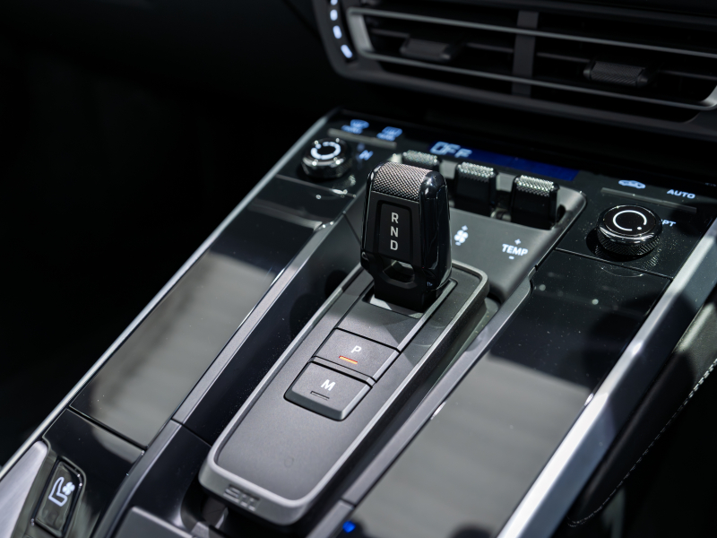 ポルシェ 911(Type992) ﾀﾙｶﾞ4 PDK　正規D車 1ｵｰﾅｰ ACC ﾚｰﾝﾁｪﾝｼﾞA ｺﾝﾄﾗｽﾄﾚｻﾞｰ 14wayｱﾀﾞﾌﾟﾃｨﾌﾞｼｰﾄ ﾍﾞﾝﾁﾚｰﾀｰ PCMﾅﾋﾞ CarPlay BOSEｻｳﾝﾄﾞ LEDﾏﾄﾘｸｽPDLS+ 純正20/21ｲﾝﾁAW ｽﾎﾟｰﾂﾃﾞｻﾞｲﾝｴﾌﾟﾛﾝ OP総額438