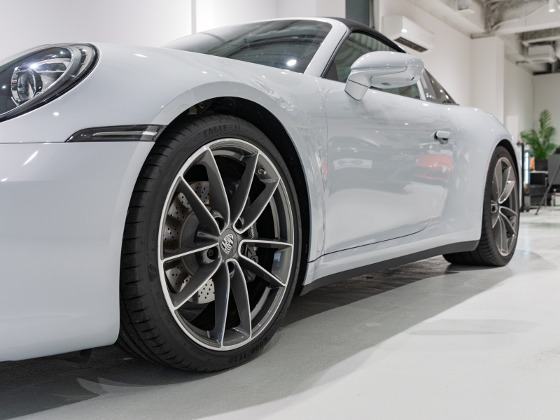 ポルシェ 911(Type992) ﾀﾙｶﾞ4 PDK　正規D車 1ｵｰﾅｰ ACC ﾚｰﾝﾁｪﾝｼﾞA ｺﾝﾄﾗｽﾄﾚｻﾞｰ 14wayｱﾀﾞﾌﾟﾃｨﾌﾞｼｰﾄ ﾍﾞﾝﾁﾚｰﾀｰ PCMﾅﾋﾞ CarPlay BOSEｻｳﾝﾄﾞ LEDﾏﾄﾘｸｽPDLS+ 純正20/21ｲﾝﾁAW ｽﾎﾟｰﾂﾃﾞｻﾞｲﾝｴﾌﾟﾛﾝ OP総額438