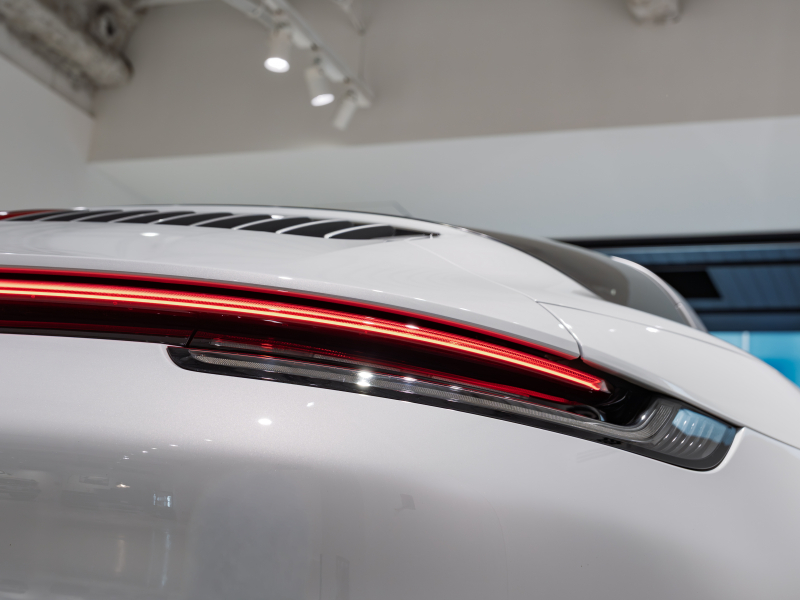 ポルシェ 911(Type992) ﾀﾙｶﾞ4 PDK　正規D車 1ｵｰﾅｰ ACC ﾚｰﾝﾁｪﾝｼﾞA ｺﾝﾄﾗｽﾄﾚｻﾞｰ 14wayｱﾀﾞﾌﾟﾃｨﾌﾞｼｰﾄ ﾍﾞﾝﾁﾚｰﾀｰ PCMﾅﾋﾞ CarPlay BOSEｻｳﾝﾄﾞ LEDﾏﾄﾘｸｽPDLS+ 純正20/21ｲﾝﾁAW ｽﾎﾟｰﾂﾃﾞｻﾞｲﾝｴﾌﾟﾛﾝ OP総額438