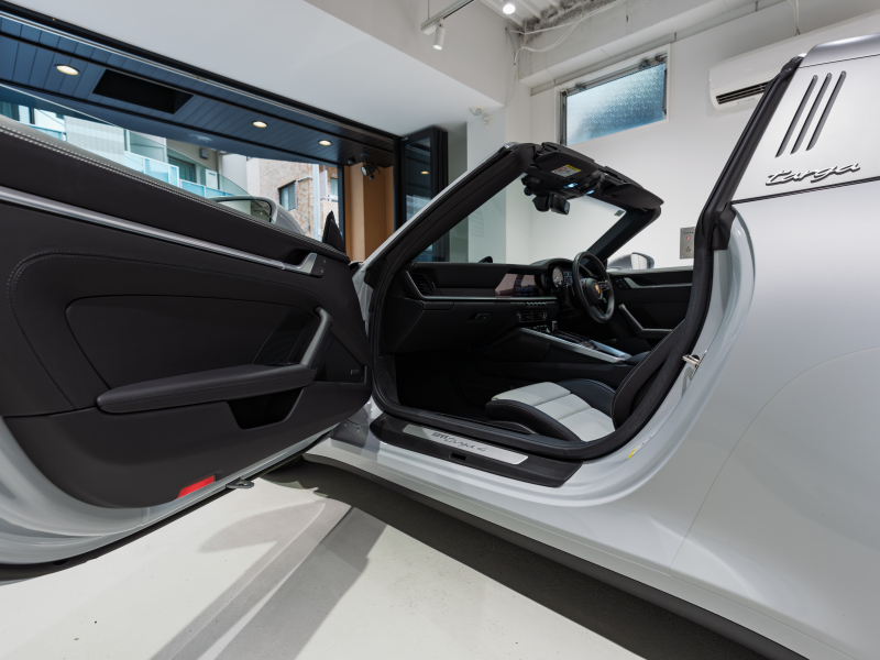 ポルシェ 911(Type992) ﾀﾙｶﾞ4 PDK　正規D車 1ｵｰﾅｰ ACC ﾚｰﾝﾁｪﾝｼﾞA ｺﾝﾄﾗｽﾄﾚｻﾞｰ 14wayｱﾀﾞﾌﾟﾃｨﾌﾞｼｰﾄ ﾍﾞﾝﾁﾚｰﾀｰ PCMﾅﾋﾞ CarPlay BOSEｻｳﾝﾄﾞ LEDﾏﾄﾘｸｽPDLS+ 純正20/21ｲﾝﾁAW ｽﾎﾟｰﾂﾃﾞｻﾞｲﾝｴﾌﾟﾛﾝ OP総額438