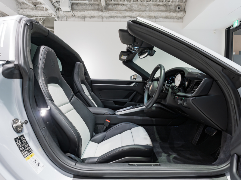 ポルシェ 911(Type992) ﾀﾙｶﾞ4 PDK　正規D車 1ｵｰﾅｰ ACC ﾚｰﾝﾁｪﾝｼﾞA ｺﾝﾄﾗｽﾄﾚｻﾞｰ 14wayｱﾀﾞﾌﾟﾃｨﾌﾞｼｰﾄ ﾍﾞﾝﾁﾚｰﾀｰ PCMﾅﾋﾞ CarPlay BOSEｻｳﾝﾄﾞ LEDﾏﾄﾘｸｽPDLS+ 純正20/21ｲﾝﾁAW ｽﾎﾟｰﾂﾃﾞｻﾞｲﾝｴﾌﾟﾛﾝ OP総額438