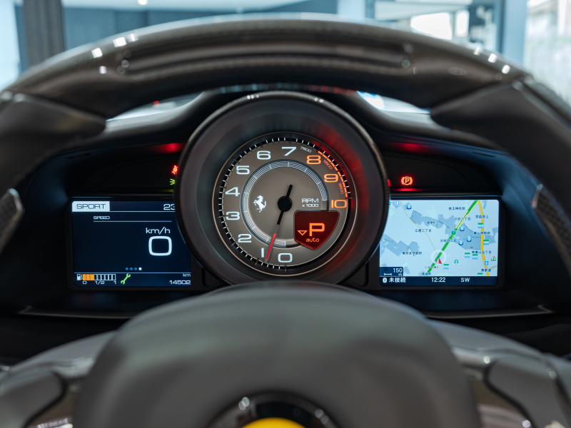 フェラーリ 488スパイダー F1 DCT　正規D車 RossoCorsa ﾌﾛﾝﾄｻｽﾍﾟﾝｼｮﾝﾘﾌﾃｨﾝｸﾞ Cremaﾚｻﾞｰ ﾌﾙ電動ｼｰﾄ ｼｰﾄﾋｰﾀｰ ｶｰﾎﾞﾝLEDｽﾃｱ ｶｰﾎﾞﾝｲﾝﾃﾘｱ JBLｻｳﾝﾄﾞ 鍛造20AW