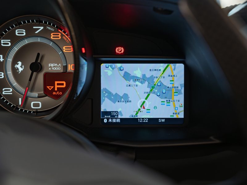 フェラーリ 488スパイダー F1 DCT　正規D車 RossoCorsa ﾌﾛﾝﾄｻｽﾍﾟﾝｼｮﾝﾘﾌﾃｨﾝｸﾞ Cremaﾚｻﾞｰ ﾌﾙ電動ｼｰﾄ ｼｰﾄﾋｰﾀｰ ｶｰﾎﾞﾝLEDｽﾃｱ ｶｰﾎﾞﾝｲﾝﾃﾘｱ JBLｻｳﾝﾄﾞ 鍛造20AW