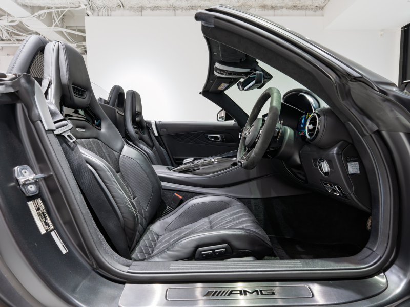 AMG GT ロードスター ナイトエディション 国内5台限定車 正規D車 AMGパフォーマンスシートPKG シートヒーター&ベンチレーター フルレザーPKG 純正ナビTV フルセグ CarPlay ナイトPKG 専用19&20インチAW 2年保証付