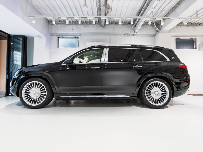 メルセデスマイバッハ GLS GLS600 4MATIC ﾌｧｰｽﾄｸﾗｽPKG　正規D車 4人乗り ﾏﾎｶﾞﾆｰﾌﾞﾗｳﾝ&ﾏｷｱｰﾄﾍﾞｰｼﾞｭｲﾝﾃﾘｱ ﾊﾟﾉﾗﾏSR 純正MBUX 360ｶﾒﾗ Burmesterﾊｲｴﾝﾄﾞ ﾘｱｴﾝﾀｰﾃｲﾝﾒﾝﾄ　新車保証継承可