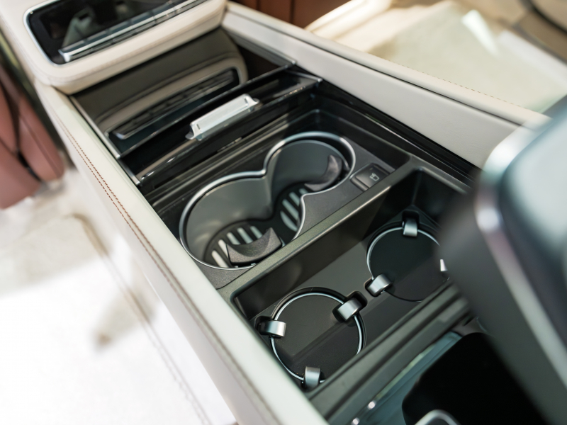 メルセデスマイバッハ GLS GLS600 4MATIC ﾌｧｰｽﾄｸﾗｽPKG　正規D車 4人乗り ﾏﾎｶﾞﾆｰﾌﾞﾗｳﾝ&ﾏｷｱｰﾄﾍﾞｰｼﾞｭｲﾝﾃﾘｱ ﾊﾟﾉﾗﾏSR 純正MBUX 360ｶﾒﾗ Burmesterﾊｲｴﾝﾄﾞ ﾘｱｴﾝﾀｰﾃｲﾝﾒﾝﾄ　新車保証継承可