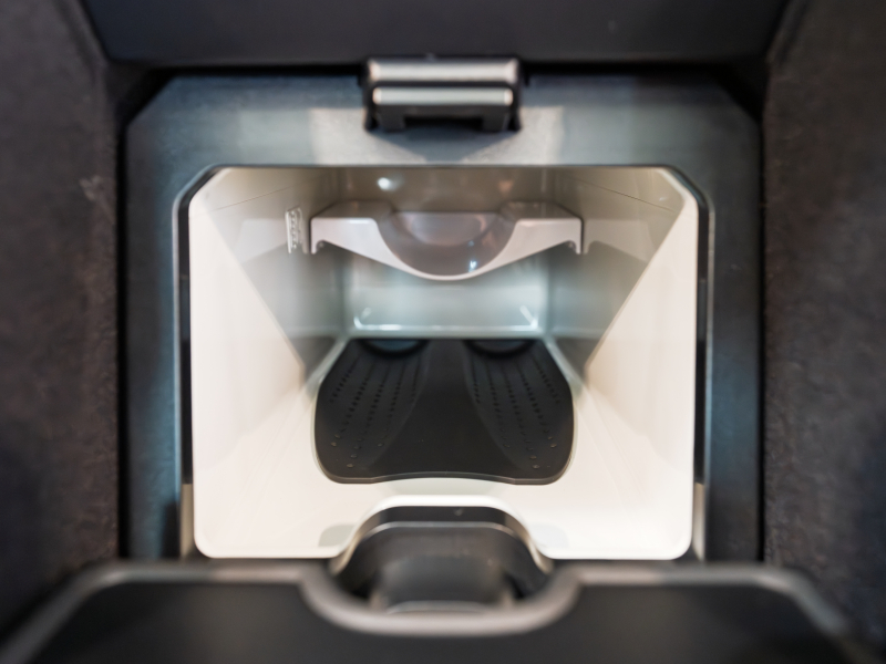 メルセデスマイバッハ GLS GLS600 4MATIC ﾌｧｰｽﾄｸﾗｽPKG　正規D車 4人乗り ﾏﾎｶﾞﾆｰﾌﾞﾗｳﾝ&ﾏｷｱｰﾄﾍﾞｰｼﾞｭｲﾝﾃﾘｱ ﾊﾟﾉﾗﾏSR 純正MBUX 360ｶﾒﾗ Burmesterﾊｲｴﾝﾄﾞ ﾘｱｴﾝﾀｰﾃｲﾝﾒﾝﾄ　新車保証継承可