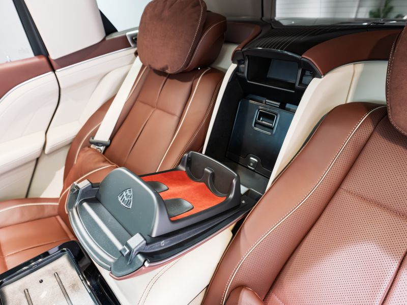 メルセデスマイバッハ GLS GLS600 4MATIC ﾌｧｰｽﾄｸﾗｽPKG　正規D車 4人乗り ﾏﾎｶﾞﾆｰﾌﾞﾗｳﾝ&ﾏｷｱｰﾄﾍﾞｰｼﾞｭｲﾝﾃﾘｱ ﾊﾟﾉﾗﾏSR 純正MBUX 360ｶﾒﾗ Burmesterﾊｲｴﾝﾄﾞ ﾘｱｴﾝﾀｰﾃｲﾝﾒﾝﾄ　新車保証継承可